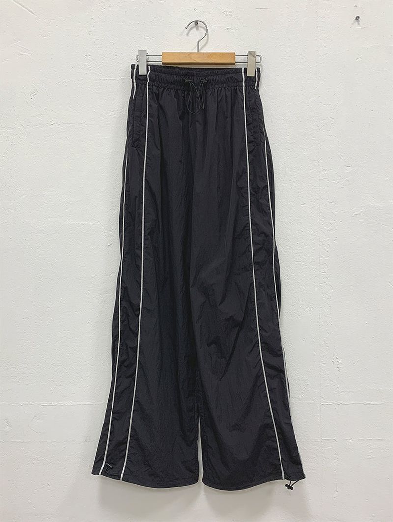 CRISPY PIPING STOPPER PANTS (2COLOR)