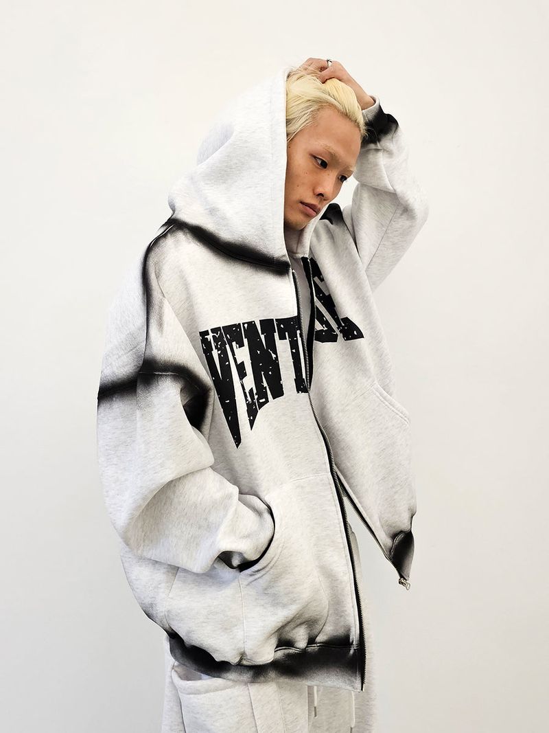 VENTIQUE（ベンティーク）の「VENTIQUE VTQ Napping hooded zip-up 3colors（Tops）」