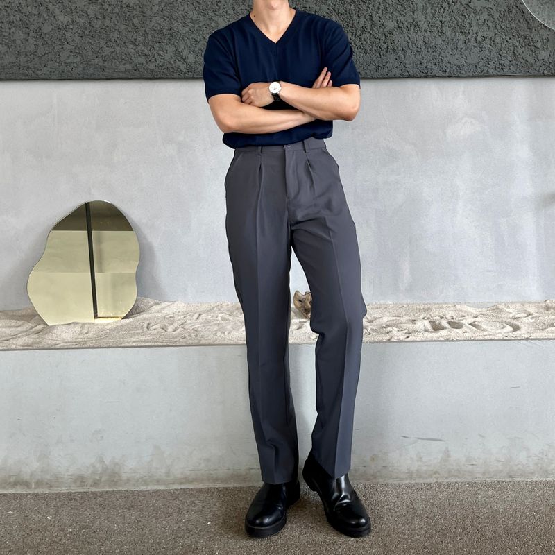 Banding Semi-Wide Slacks