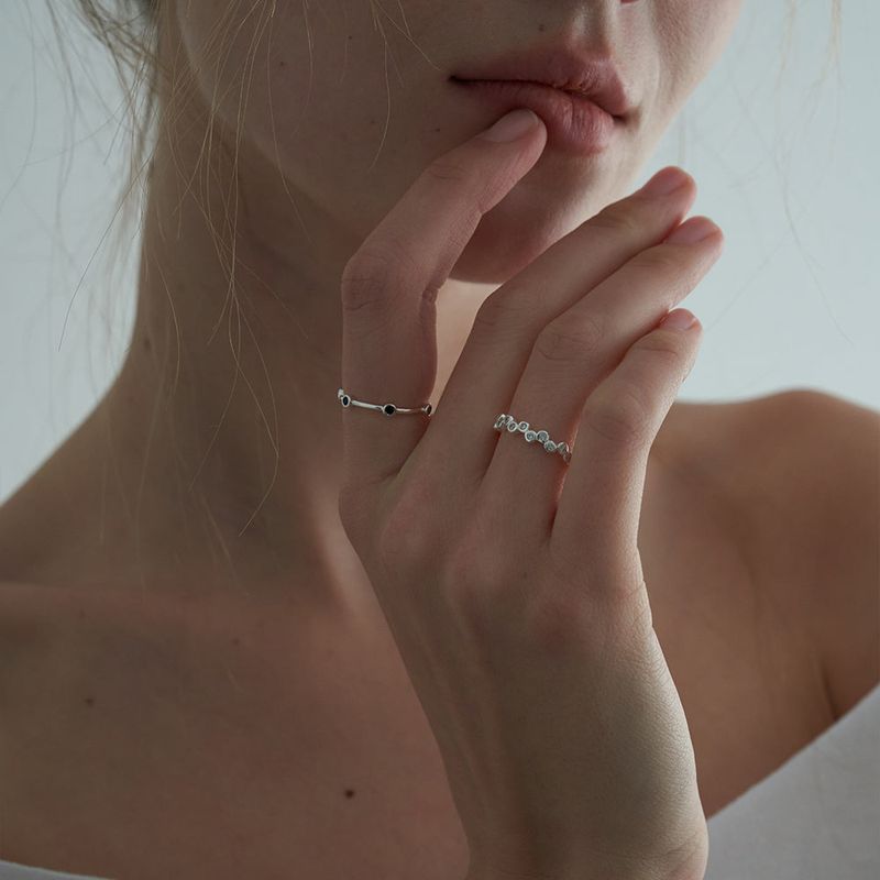 OVT-U（オーブイティーユー）の「シルバー925 バブルドットオープンリング（アクセサリー）」