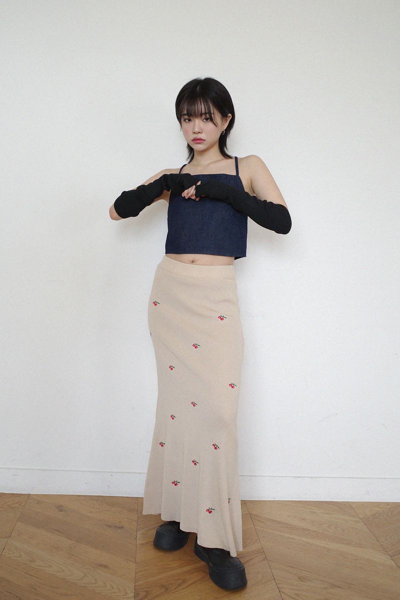 Cherry Embroidered Long Sk (2 colors)