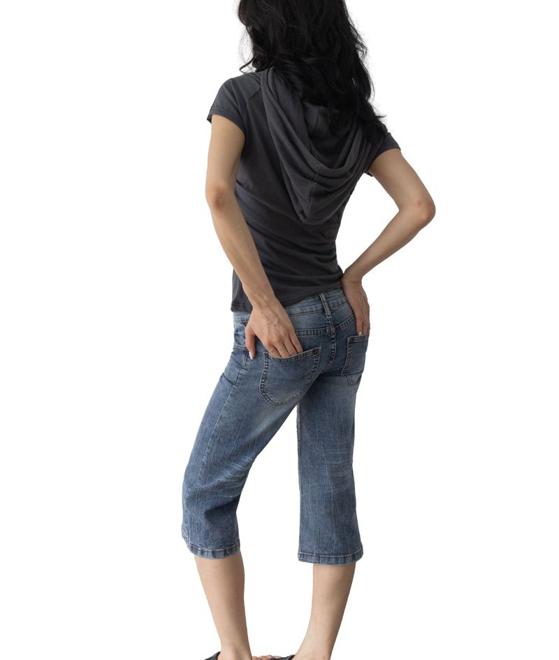 Ebe Low-Rise Capri Denim