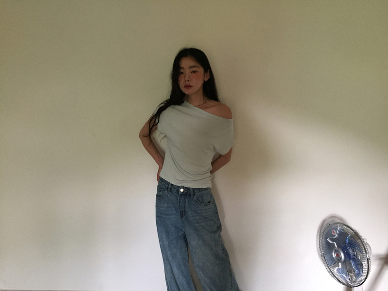 With Back Pocket Denim (1color)