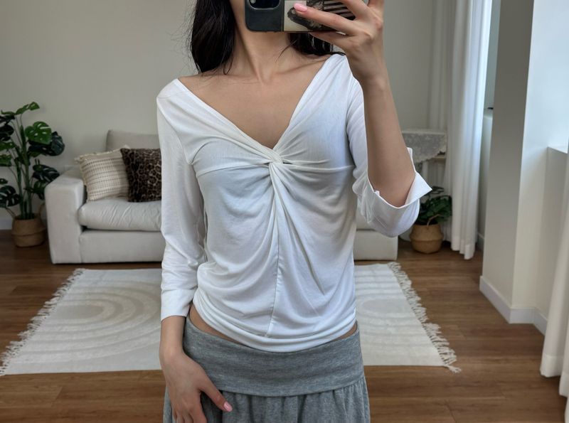twist drape tee