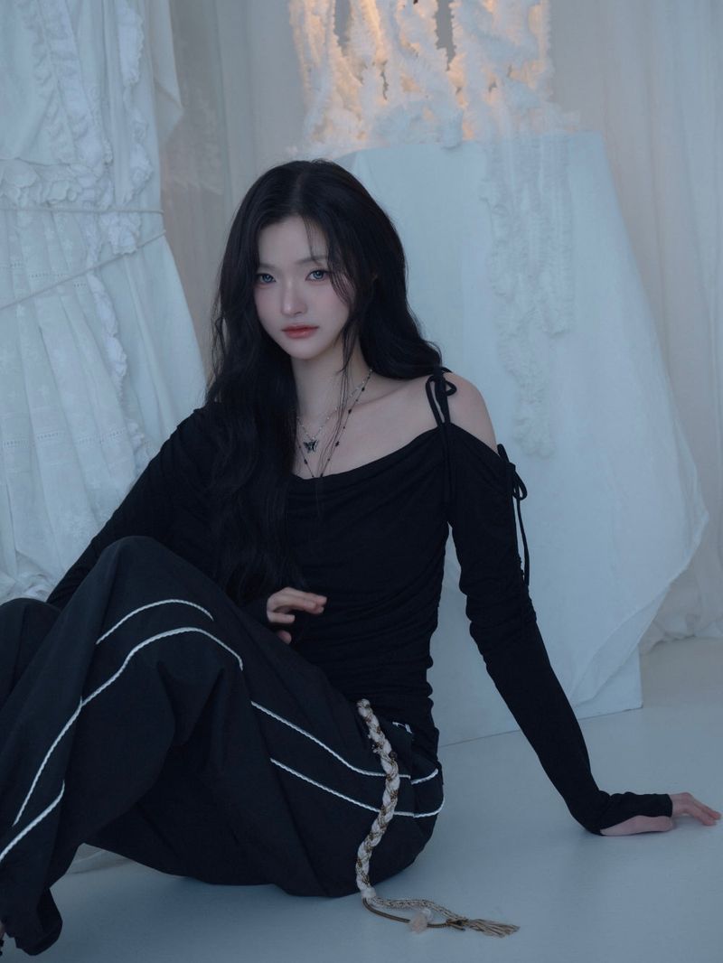 Cats Draping One-Shoulder Top