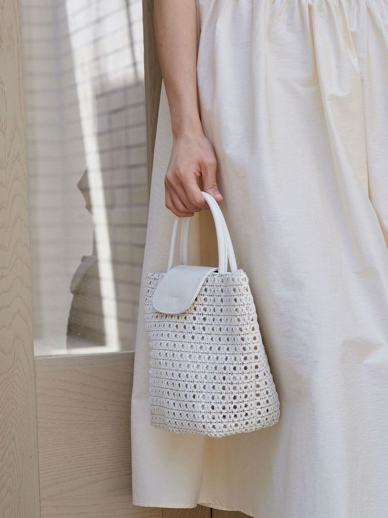LEATHER BASKET BAG [ SHELL ]