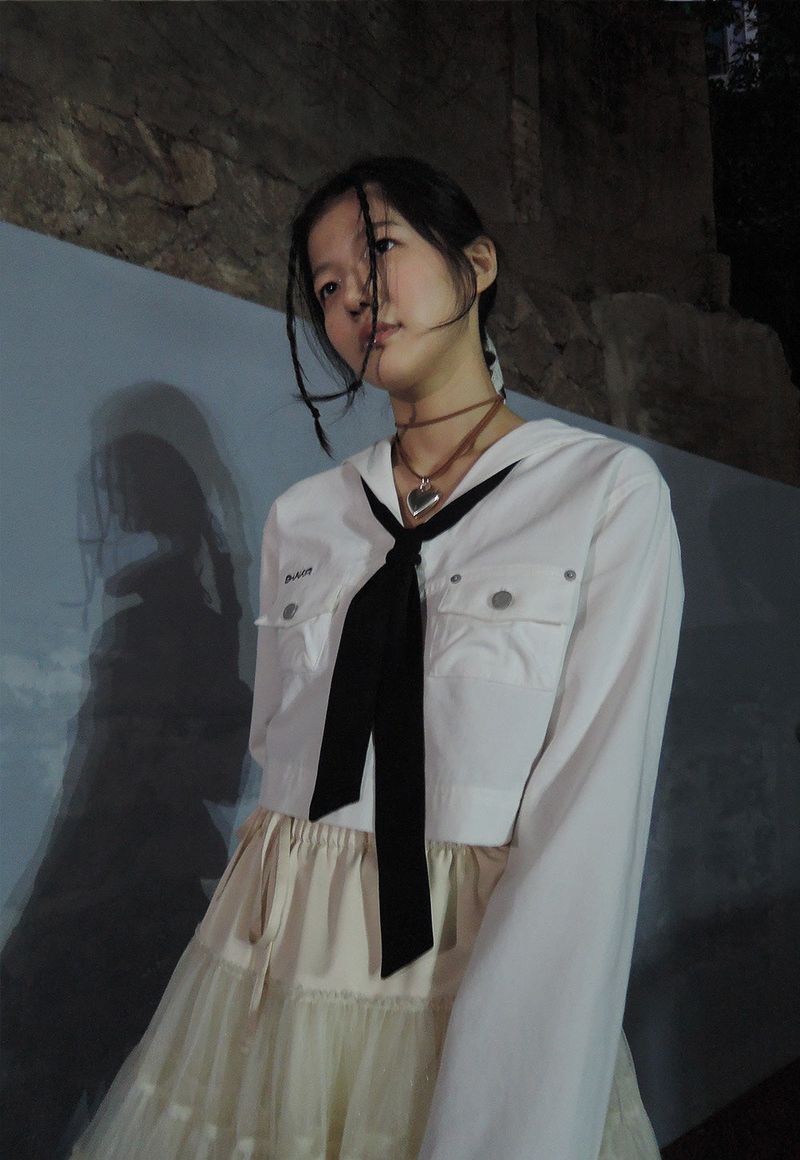 SHAKIRI（シャキリ）の「SAILOR TIE BLOUSE _WHITE（Tops）」