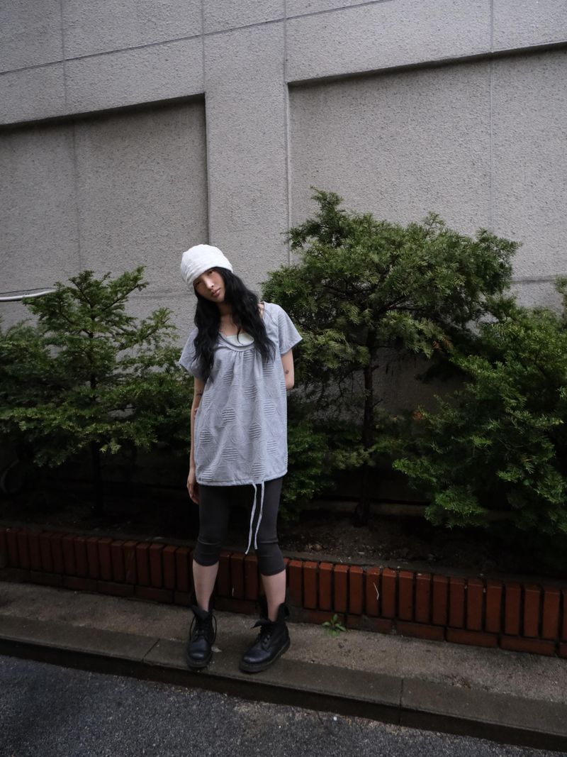 フラワーボタンビーニー