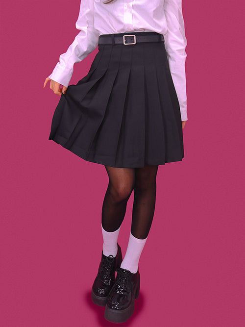 KUO(クーオ)の「half pleats skirt (3color)(Skirts)」