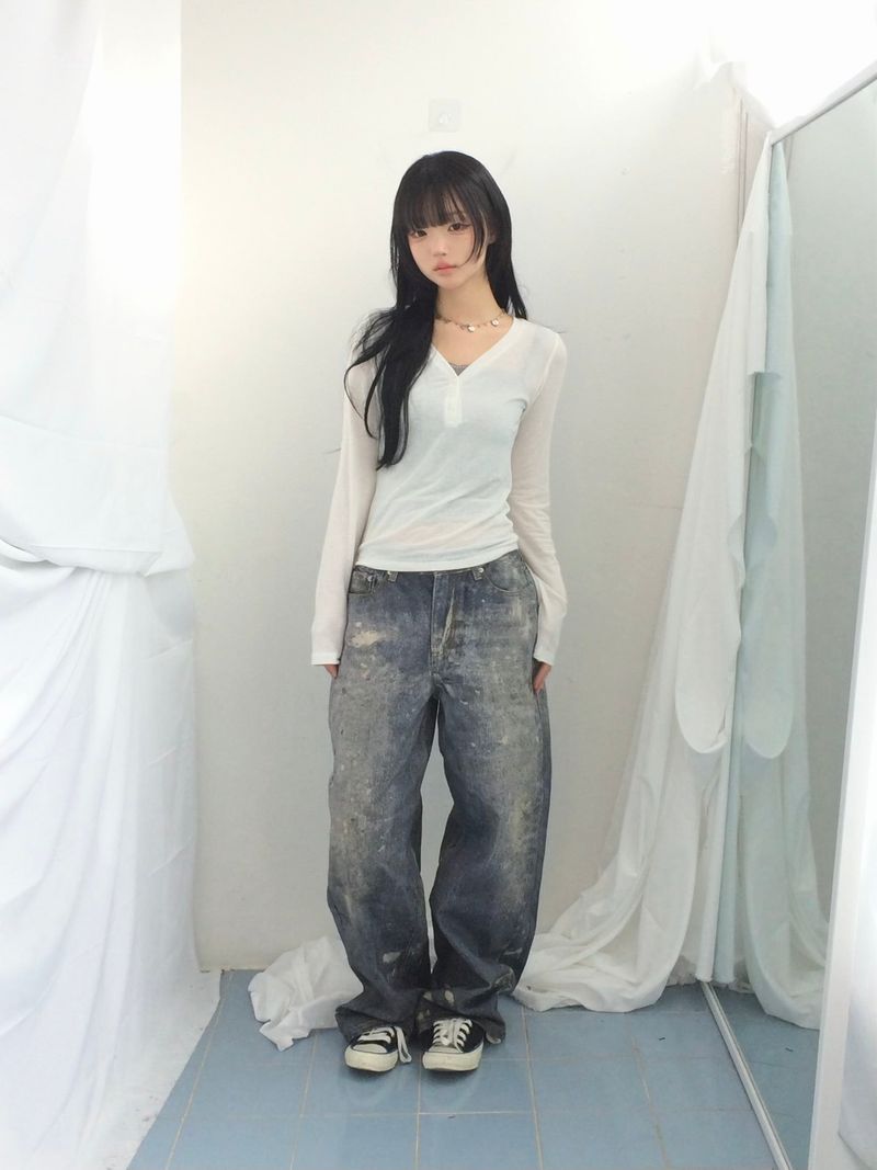 V cut light button t