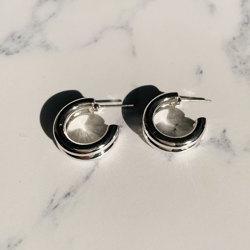just LoveR.（ジャストラバー）の「イザベルフープピアス（アクセサリー）」