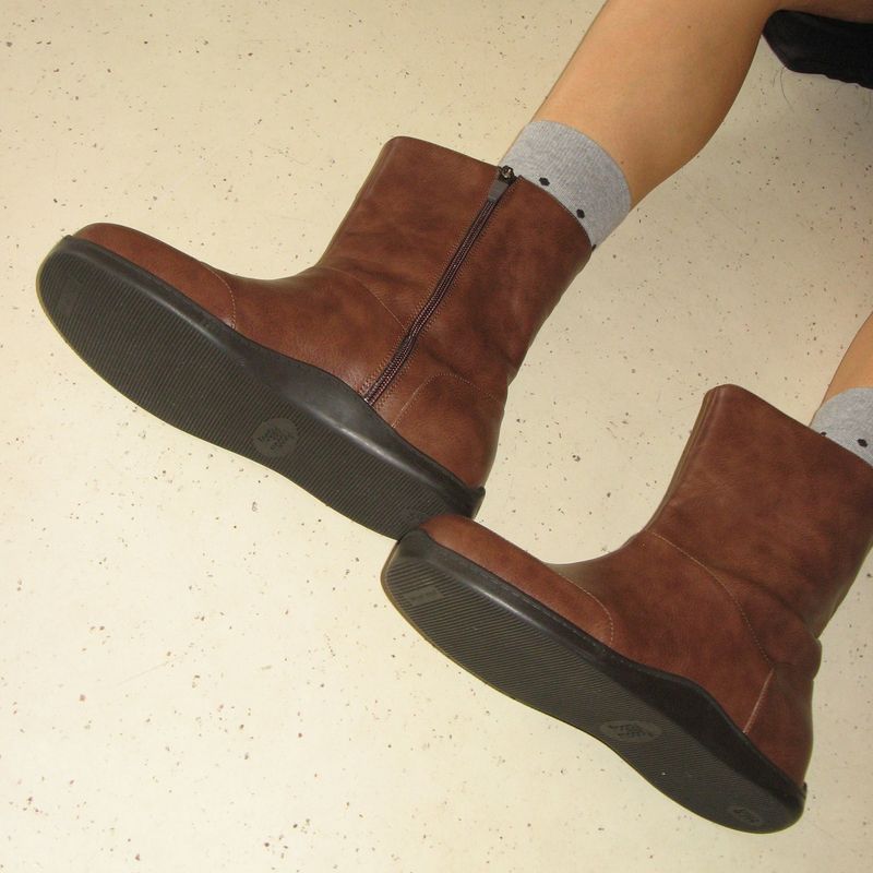 Keen 0005-3. Rubber Sole Ankle Boots - 3colors
