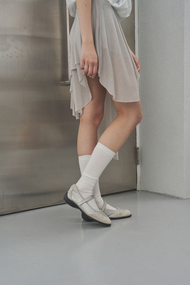 EAZY LAYERED CUT SKIRT-GRAY