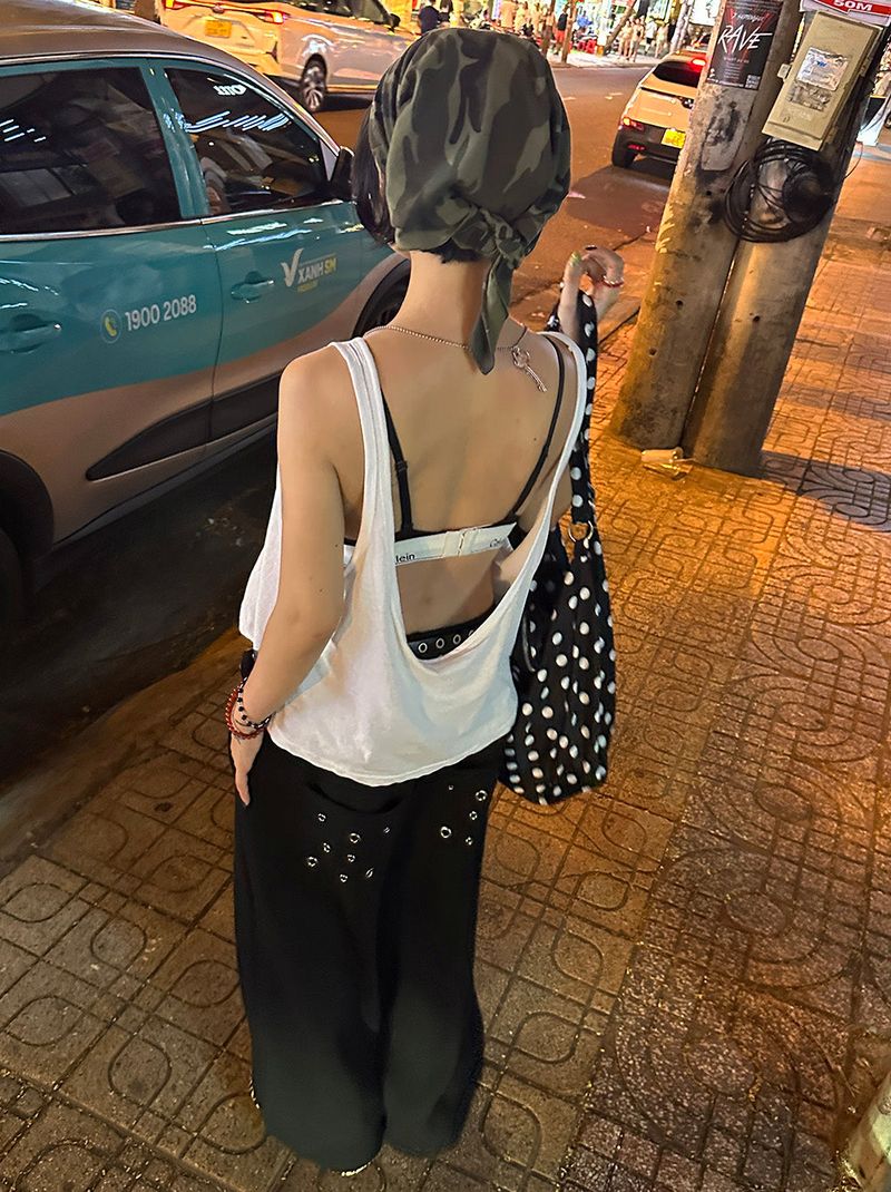 Back Slit Loose Fit U-neck Sleeveless
