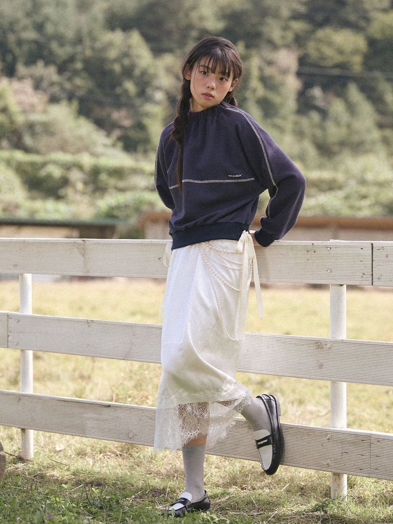 Neck Banding Ribbon Sweatshirt