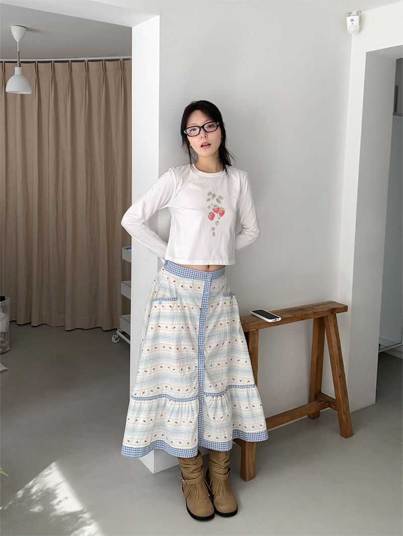 CARROT BUTTON FULL SKIRT (2C)