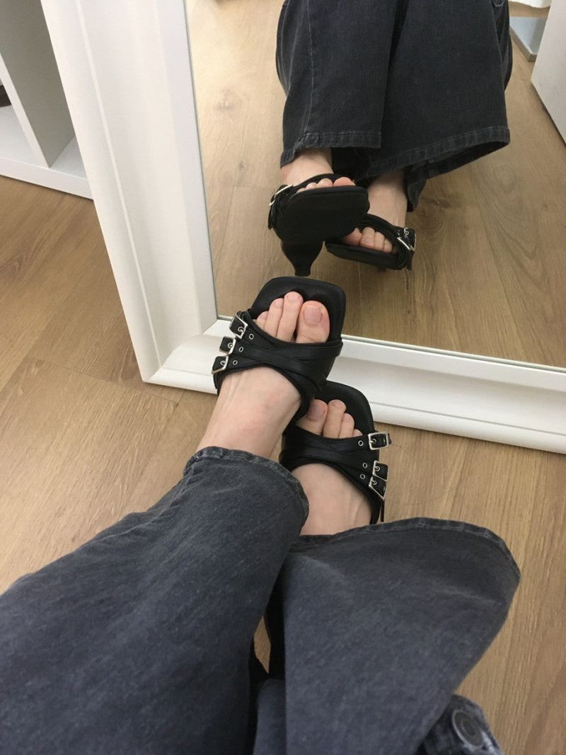 Belt open-toe heels