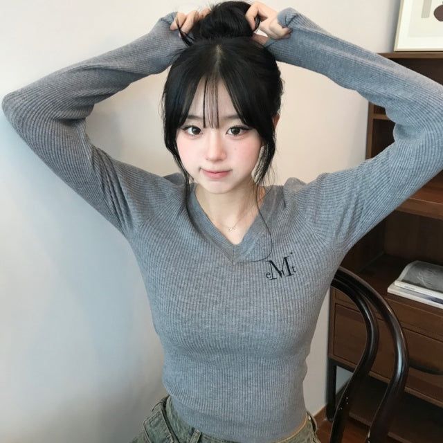MUCENT（ムセント）の「ジャンニVネッククロップリブニット (3COLOR)（トップス）」