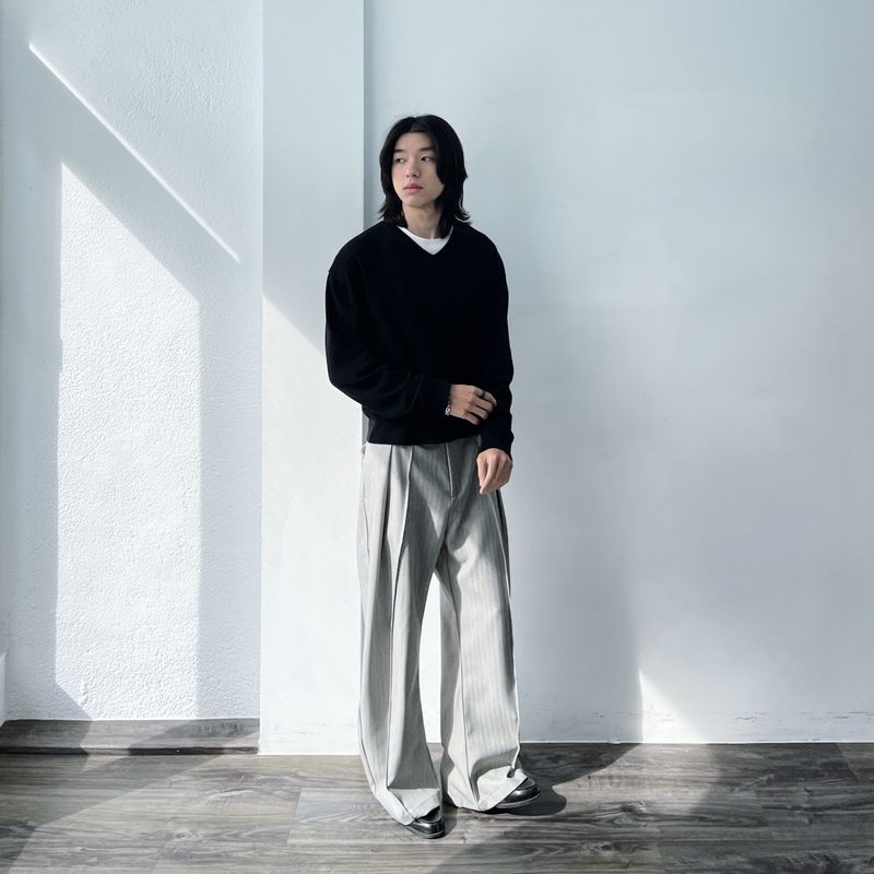 Curved Seam Draped Wide Trousers