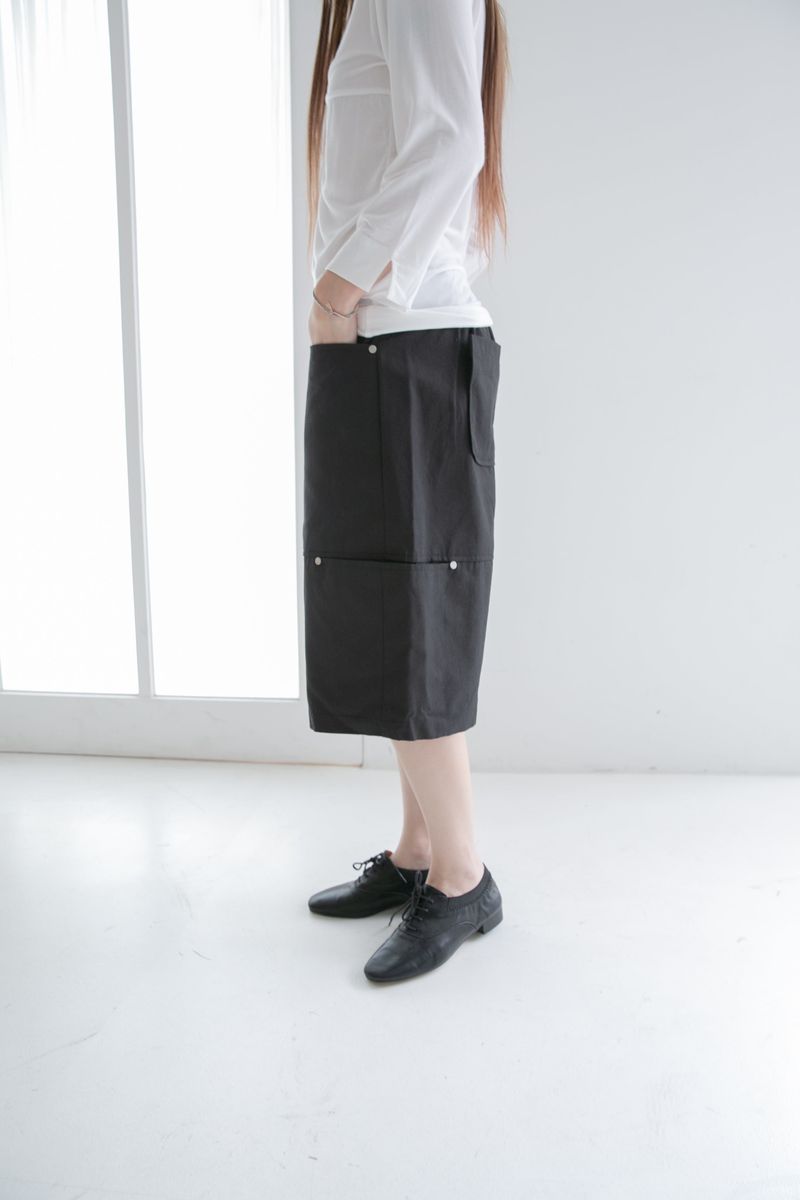 rivet hidden cotton bermuda pants(2colors)