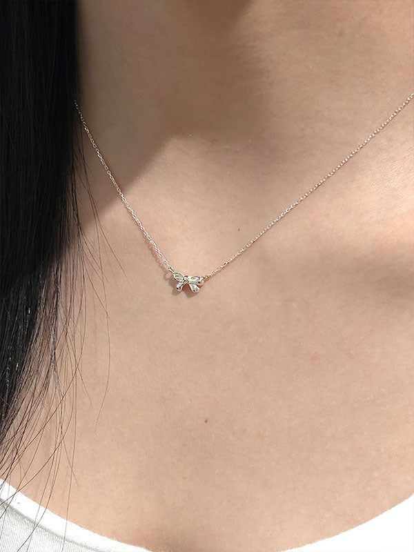 Ribbon Necklace