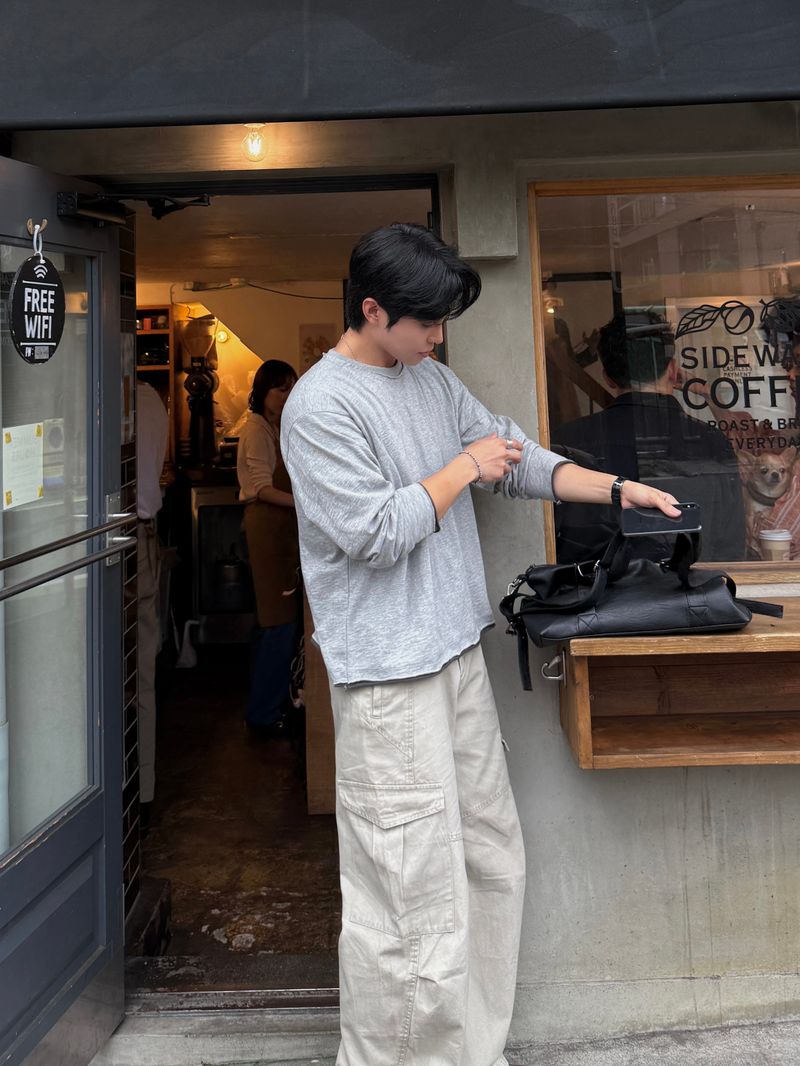 マティ スラブ カット ロングスリーブ Tシャツ