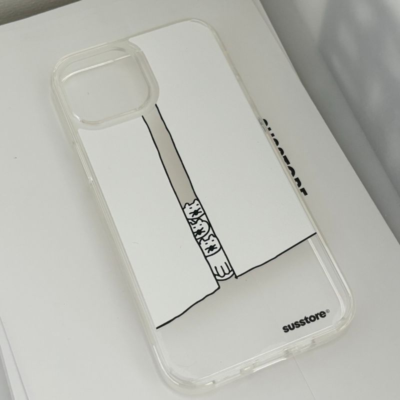 cat watching phone case
