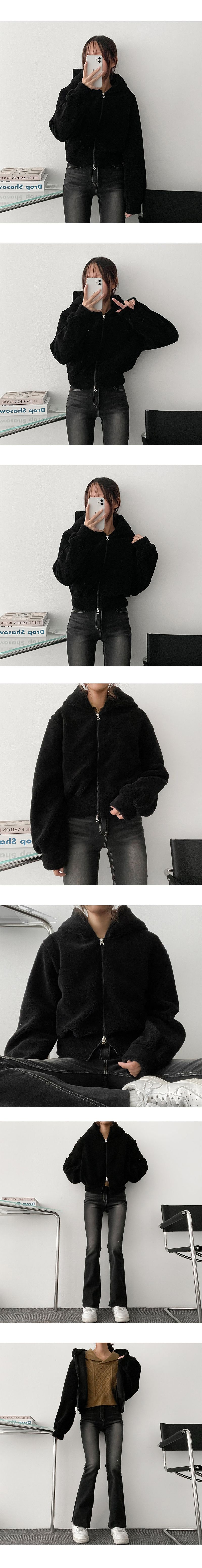 Doré Sailor Open Collar Twisted Knitwear