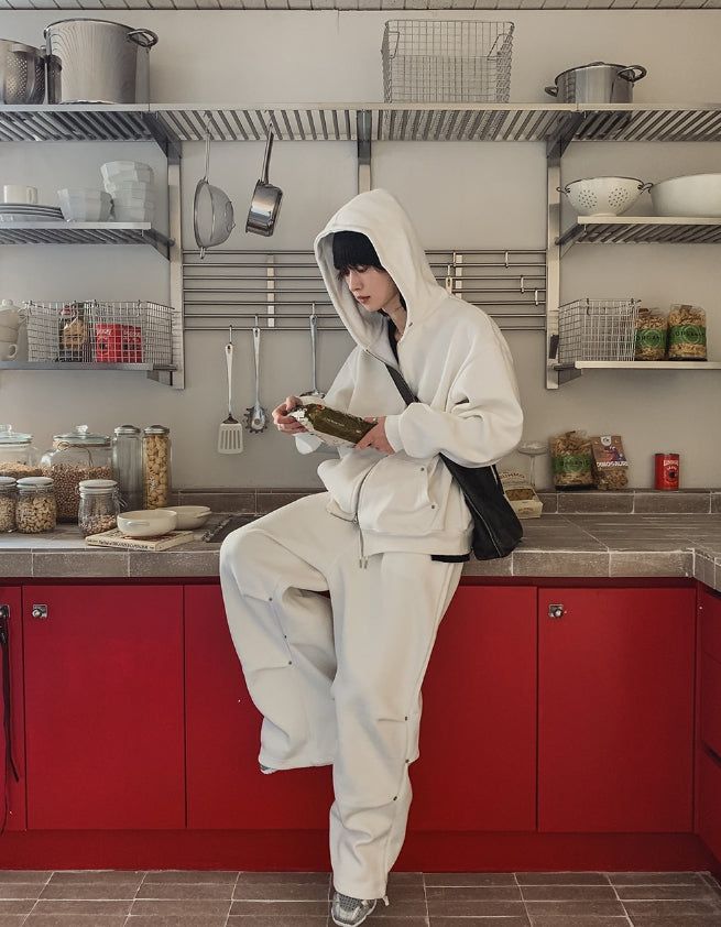 Menlo Rivet Printing Brushed Hood Zip-Up