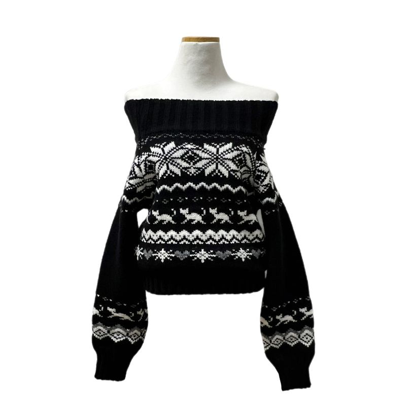 Snowfield Nordic Pattern Off-Shoulder Knit Top (Black)
