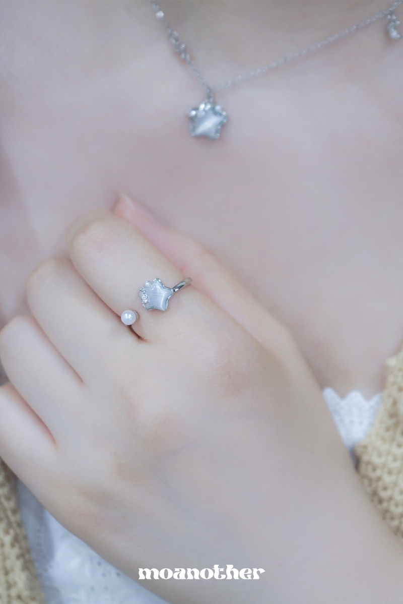 moanother（モノアザー）の「ミルクスターオープンリング（アクセサリー）」