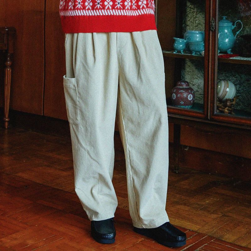 WaiKei（ワイケイ）の「Corduroy wide balloon fit banding pants（Pants）」
