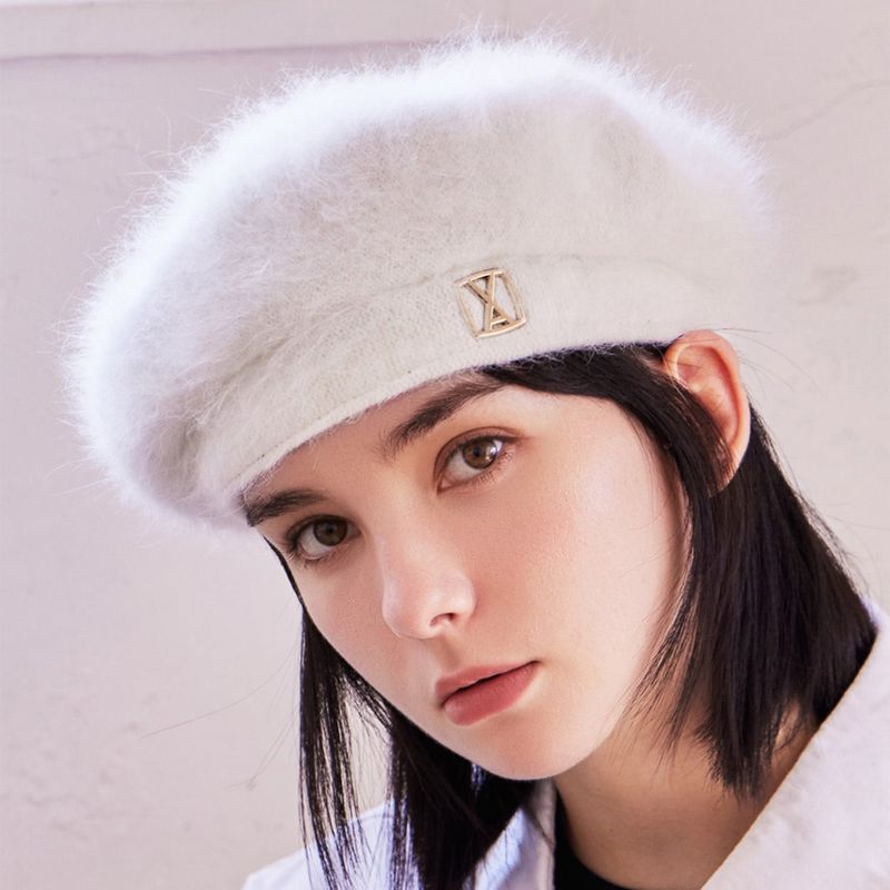VA Square Stud Angora Beret / Cream
