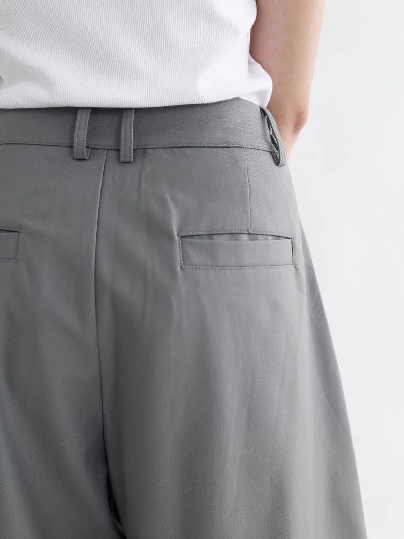 26SS PT5 Cropped Pleated Trousers