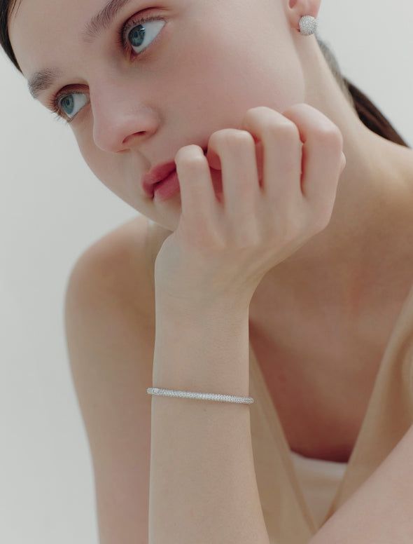 26SS★ [Premium Plating] Essence AB(W) Luxe Full Pave Bangle