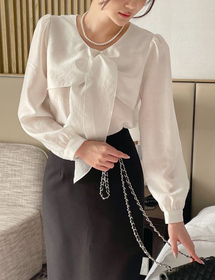 Marron Volume Ribbon Puff Blouse