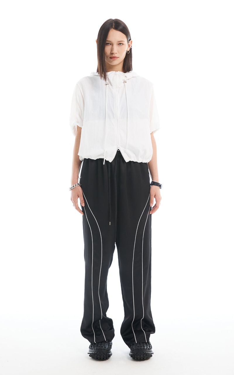 HALF ZIP-UP JUMPER_WHITE