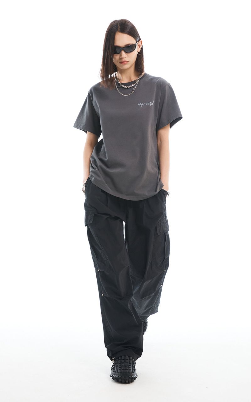 EACH DIFFER(イーチディファー)の「SLOGAN T-SHIRT_CHARCOAL(Tops)」