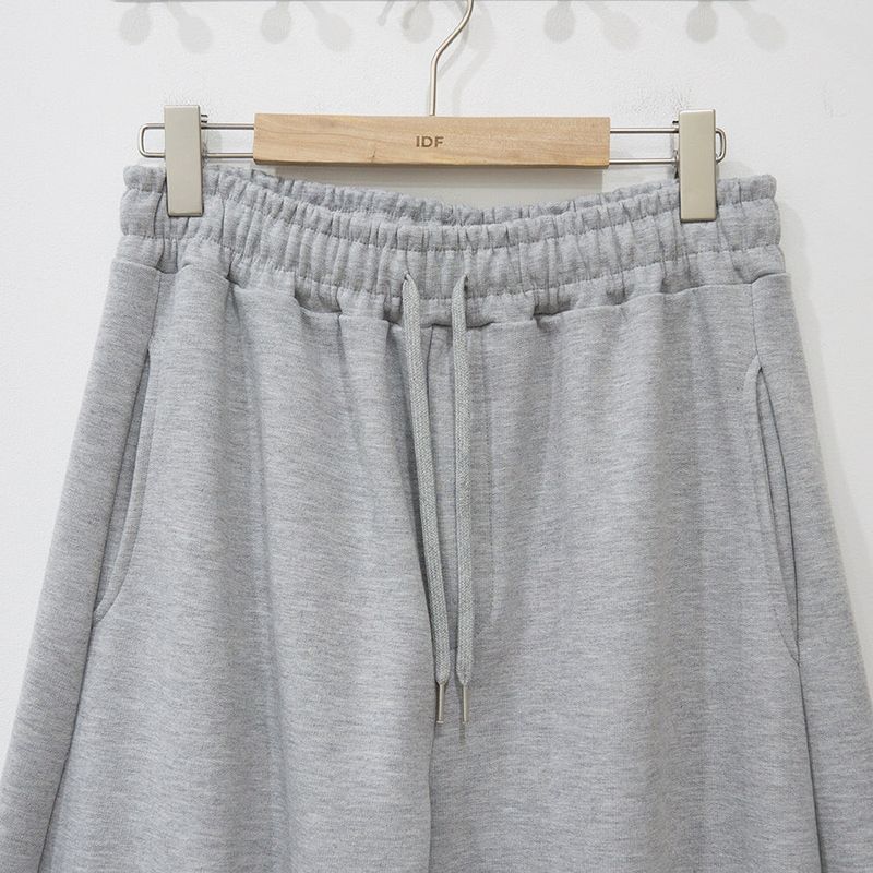 Tension Curved Sweatpants