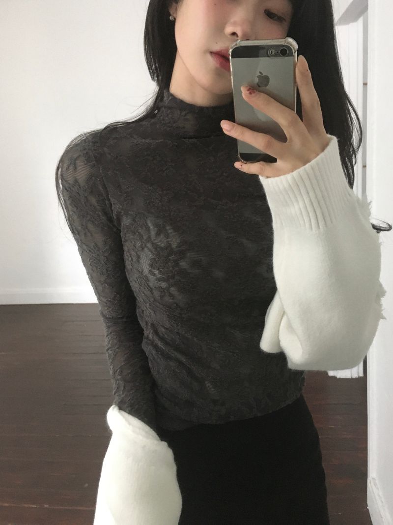 moroi(モロイ)の「Lace Turtleneck T(Tops)」
