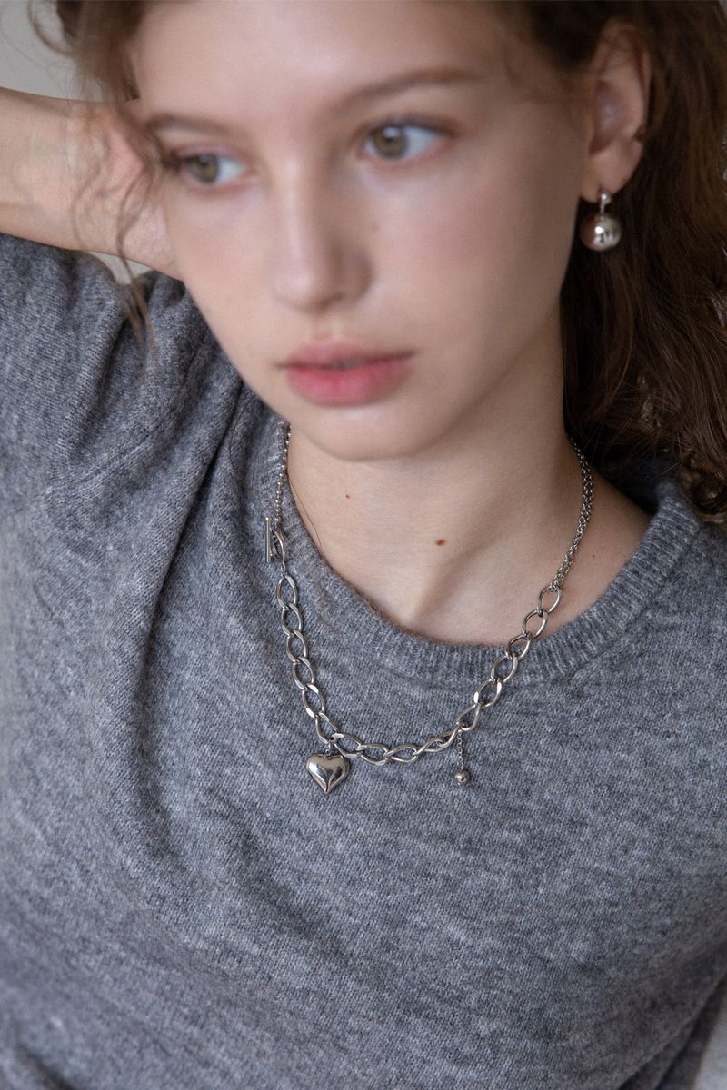 Heart pendant with bold mix chain necklace