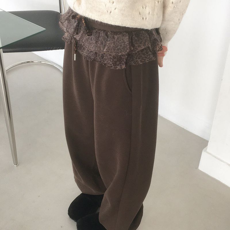 WONDER WONDER(ワンダーワンダー)の「 Shover leopard print chiffon layered jogger pants(Pants)」