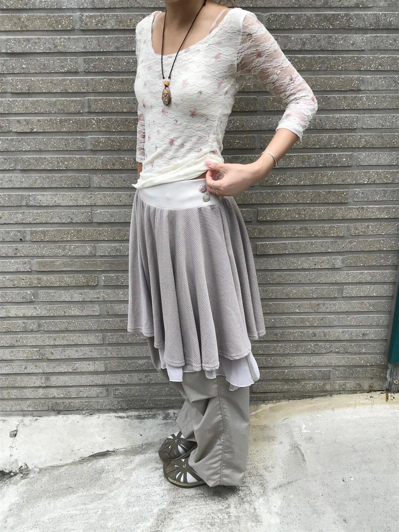 mile button layered skirt