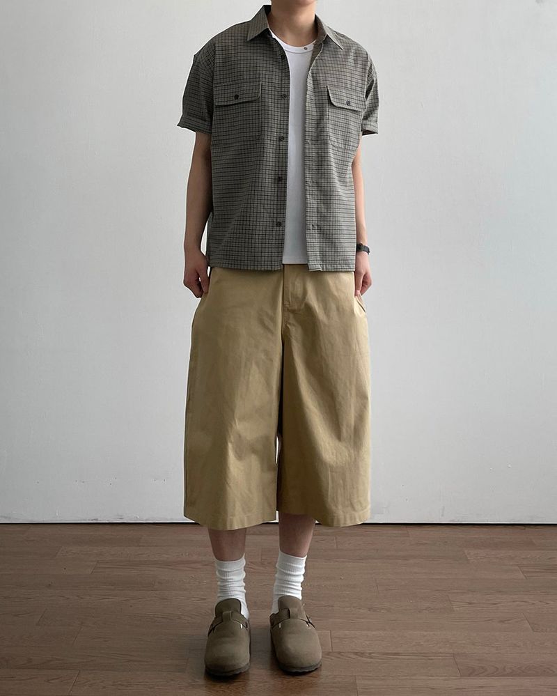 Taut Bermuda Cotton Pants