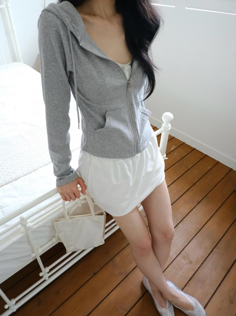 soft slim hoodie
