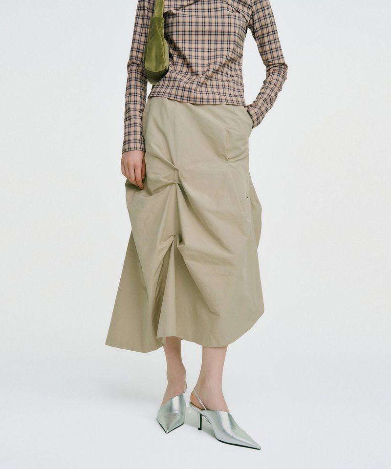 Twisted Check High-neck Top _ BEIGE