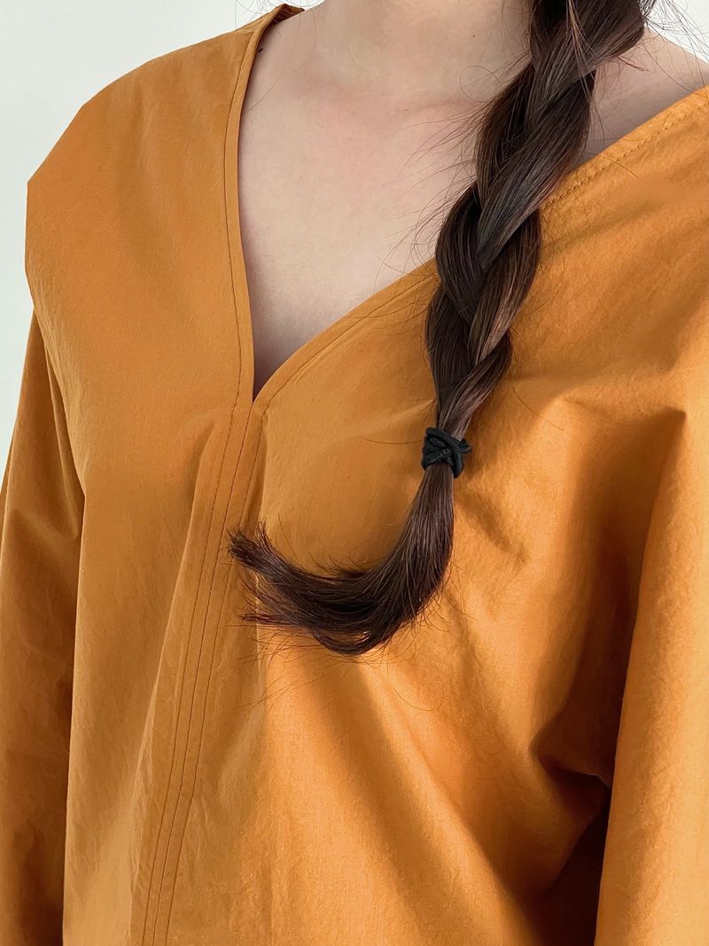 Feminine v-neck shirt