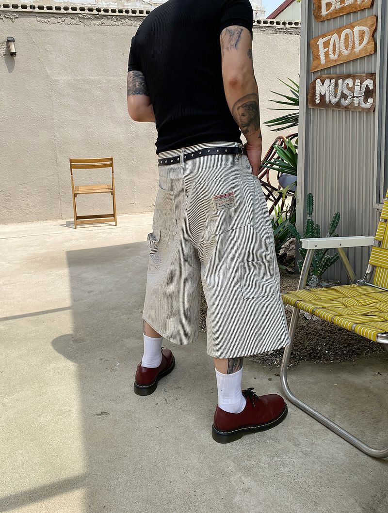 HOLY IN CODE（ホーリーインコード）の「No.1237 L stripe carpenter bermuda SHORTS（Pants）」