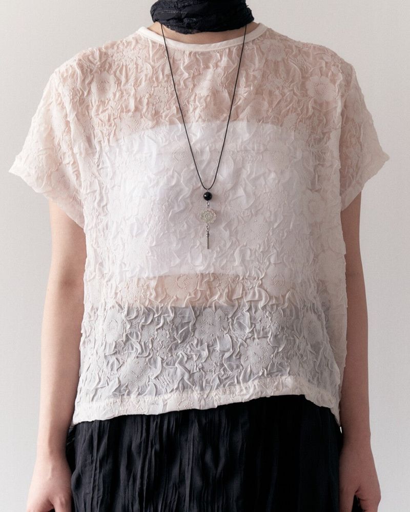 美愛桃源 chrysanthemum (菊花) necklace