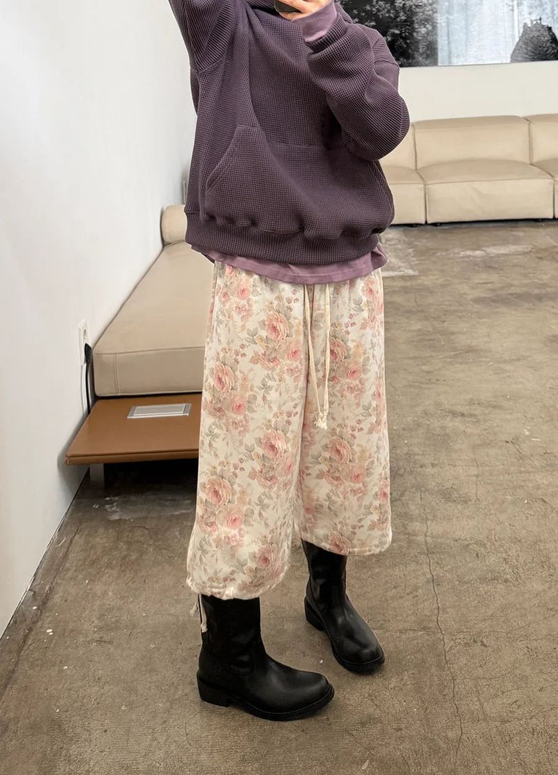 floral sweat crop pants
